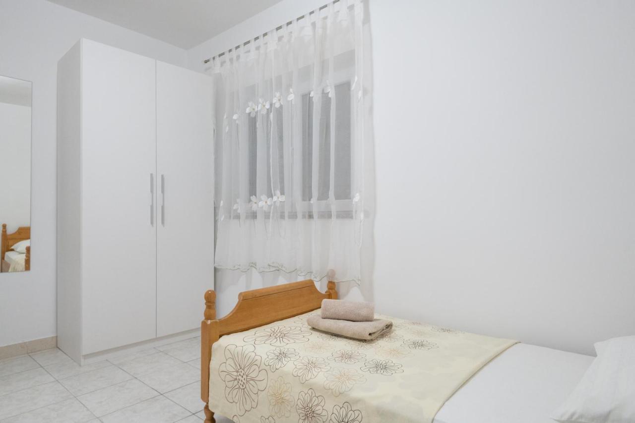 Apartman Ruza Podgora Exteriér fotografie